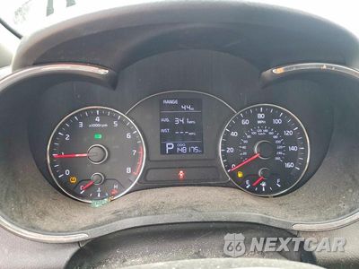 Zdjęcie 9 z 12 samochodu: 2016 KIA FORTE LX VIN:KNAFX4A62G5455748 - miniatura