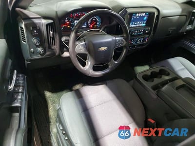 Zdjęcie 8 z 12 samochodu: 2016 CHEVROLET SILVERADO K1500 LT VIN:1GCVKREC0GZ160084 - miniatura