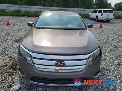 Piąte zdjęcie samochodu w środku: 2010 FORD FUSION HYBRID VIN:3FADP0L37AR426990 - miniatura