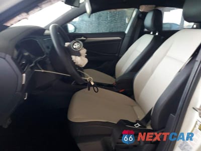 Zdjęcie 7 z 12 samochodu: 2021 VOLKSWAGEN JETTA S VIN:3VWC57BU9MM002482 - miniatura