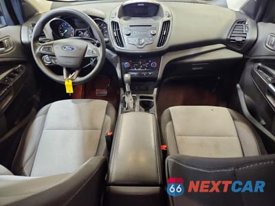 Zdjęcie 8 z 13 samochodu: 2017 FORD ESCAPE SE VIN:1FMCU0GD5HUD71682 - miniatura