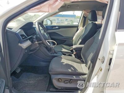 Zdjęcie 7 z 12 samochodu: 2024 VOLKSWAGEN TAOS SE VIN:3VVEX7B25RM025478 - miniatura