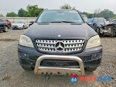 Piąte zdjęcie samochodu w środku: 2008 MERCEDES-BENZ ML 350 VIN:4JGBB86E48A343240 - miniatura