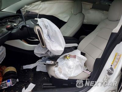 Zdjęcie 7 z 12 samochodu: 2020 TESLA MODEL 3 VIN:5YJ3E1EB6LF790750 - miniatura