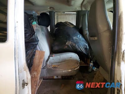 Zdjęcie 11 z 13 samochodu: 2007 CHEVROLET EXPRESS G3500 VIN:1GAHG39U071128466 - miniatura
