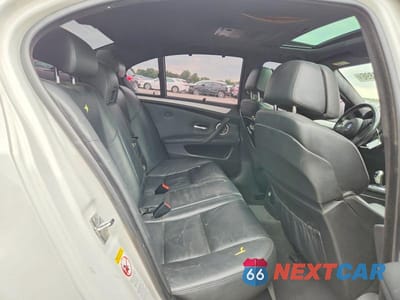 Zdjęcie 10 z 12 samochodu: 2008 BMW M5 VIN:WBSNB93558CX10140 - miniatura