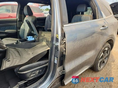 Zdjęcie 13 z 14 samochodu: 2025 KIA SORENTO SXP VIN:KNDRKDJG9S5414954 - miniatura