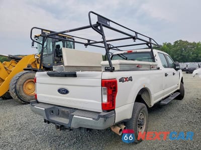 Trzecie zdjęcie samochodu z tyłu: 2019 FORD F350 SUPER DUTY VIN:1FT7W3BT3KEG49559 - miniatura
