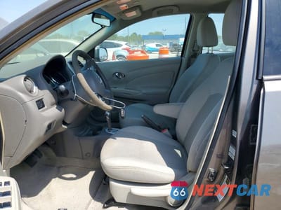 Zdjęcie 7 z 12 samochodu: 2014 NISSAN VERSA 1.6 S VIN:3N1CN7AP5EL809915 - miniatura