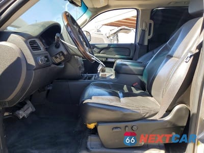 Zdjęcie 7 z 12 samochodu: 2009 GMC SIERRA K1500 DENALI VIN:3GTEK03279G158602 - miniatura