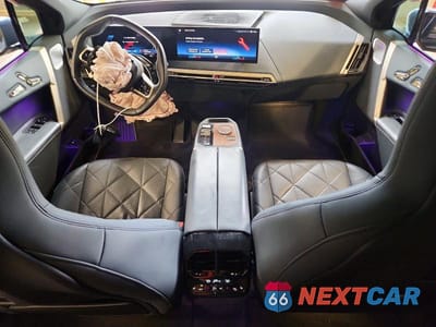 Zdjęcie 8 z 13 samochodu: 2023 BMW IX VIN:WB533CF07PCM48172 - miniatura
