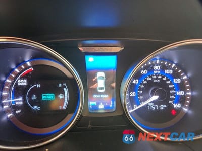 Zdjęcie 9 z 13 samochodu: 2013 HYUNDAI SONATA HYBRID VIN:KMHEC4A42DA099597 - miniatura