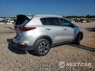 Trzecie zdjęcie samochodu z tyłu: 2020 KIA SPORTAGE EX VIN:KNDPN3AC6L7737385 - miniatura