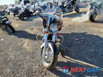 Drugie zdjęcie samochodu z przodu: 2000 HONDA VT750 CD2 VIN:JH2RC4469YM200522 - miniatura