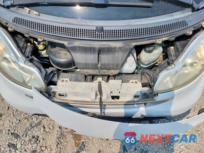 Zdjęcie 11 z 12 samochodu: 2010 SMART FORTWO PURE VIN:WMEEJ3BA4AK358154 - miniatura