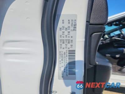 Zdjęcie 13 z 13 samochodu: 2015 JEEP GRAND CHEROKEE LAREDO VIN:1C4RJFAG2FC748050 - miniatura