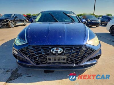 Piąte zdjęcie samochodu w środku: 2022 HYUNDAI SONATA LIMITED VIN:5NPEH4J26NH149738 - miniatura