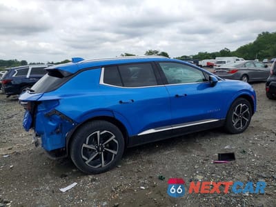 Trzecie zdjęcie samochodu z tyłu: 2024 CHEVROLET EQUINOX 2LT VIN:3GN7DLRPXRS246832 - miniatura