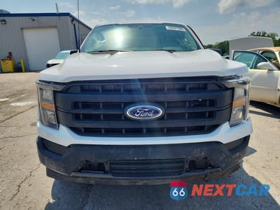 Piąte zdjęcie samochodu w środku: 2022 FORD F150 SUPER CAB VIN:1FTEX1CB9NKE64484 - miniatura