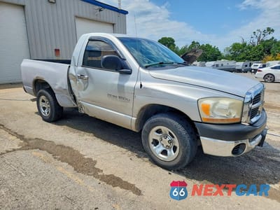 Czwarte zdjęcie samochodu z boku: 2006 DODGE RAM 1500 ST VIN:1D7HA16K96J215979 - miniatura
