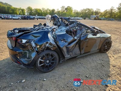 Trzecie zdjęcie samochodu z tyłu: 2019 MAZDA 3 PREMIUM VIN:JM1BPANM2K1135824 - miniatura