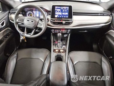 Zdjęcie 8 z 13 samochodu: 2025 JEEP COMPASS LATITUDE VIN:3C4NJDBN4ST575839 - miniatura