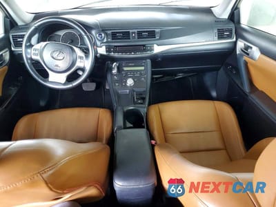 Zdjęcie 8 z 12 samochodu: 2013 LEXUS CT 200 VIN:JTHKD5BHXD2133502 - miniatura