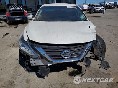 Piąte zdjęcie samochodu w środku: 2016 NISSAN ALTIMA 2.5 SL VIN:1N4AL3AP7GC264744 - miniatura