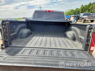 Zdjęcie 10 z 13 samochodu: 2022 RAM 1500 CLASSIC TRADESMAN VIN:3C6JR6AGXNG205635 - miniatura