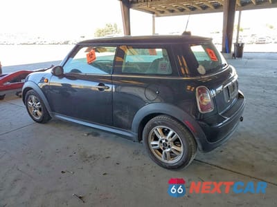 Drugie zdjęcie samochodu z przodu: 2011 MINI COOPER VIN:WMWSU3C5XBT092979 - miniatura