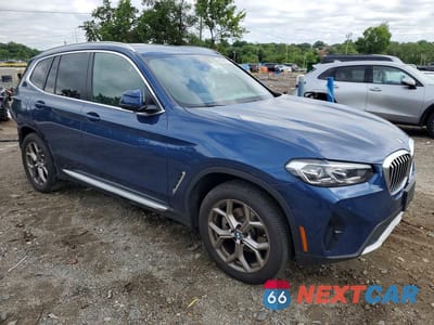 Czwarte zdjęcie samochodu z boku: 2022 BMW X3 XDRIVE30I VIN:5UX53DP04N9K86480 - miniatura