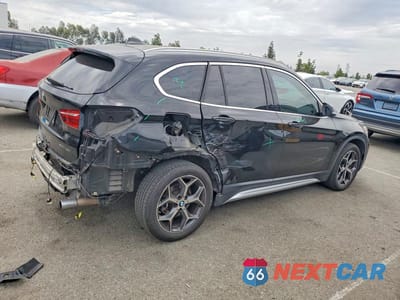 Trzecie zdjęcie samochodu z tyłu: 2019 BMW X1 SDRIVE28I VIN:WBXHU7C54K3H46515 - miniatura