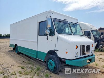 Czwarte zdjęcie samochodu z boku: 2012 WORKHORSE CUSTOM CHASSIS W62 STEP VAN VIN:5B4LFG2E1C3448723 - miniatura
