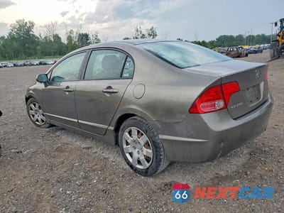 Drugie zdjęcie samochodu z przodu: 2008 HONDA CIVIC LX VIN:2HGFA16588H318442 - miniatura