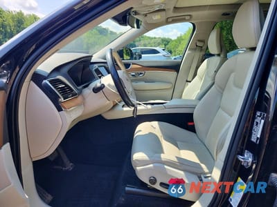 Zdjęcie 7 z 13 samochodu: 2021 VOLVO XC90 T6 MOMENTUM VIN:YV4A22PK6M1717209 - miniatura