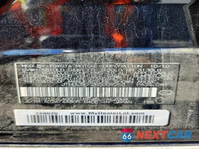 Zdjęcie 12 z 12 samochodu: 2011 LEXUS LS 460 VIN:JTHCL5EF2B5009253 - miniatura