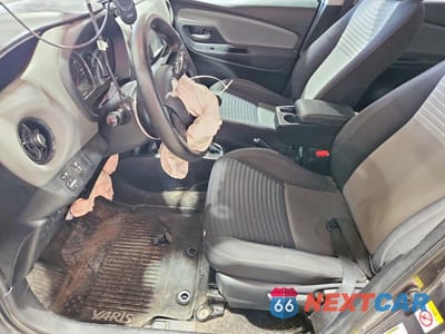Zdjęcie 7 z 12 samochodu: 2018 TOYOTA YARIS 5-DOOR LE VIN:VNKKTUD36JA096909 - miniatura