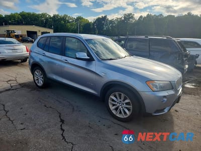 Czwarte zdjęcie samochodu z boku: 2014 BMW X3 XDRIVE28I VIN:5UXWX9C53E0D17538 - miniatura