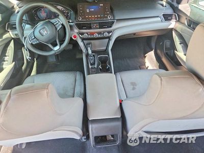 Zdjęcie 8 z 12 samochodu: 2019 HONDA ACCORD LX VIN:1HGCV1F18KA103802 - miniatura