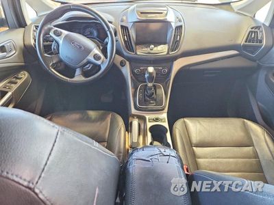 Zdjęcie 8 z 13 samochodu: 2013 FORD C-MAX SEL VIN:1FADP5BU2DL540602 - miniatura
