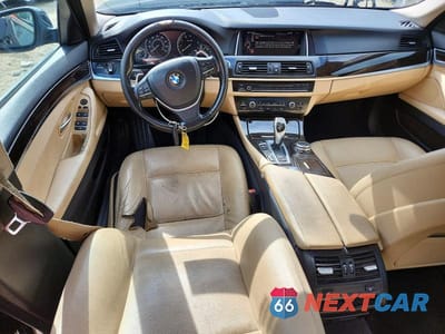 Zdjęcie 8 z 12 samochodu: 2016 BMW 528 XI VIN:WBA5A7C56GG152284 - miniatura