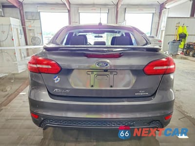 Zdjęcie 6 z 12 samochodu: 2015 FORD FOCUS SE VIN:1FADP3F28FL373047 - miniatura