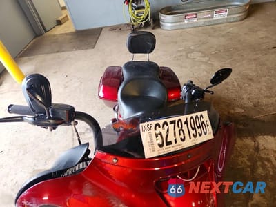 Piąte zdjęcie samochodu w środku: 2017 HARLEY-DAVIDSON FLHX STREET GLIDE VIN:1HD1KBC16HB629968 - miniatura