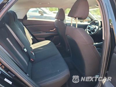 Zdjęcie 10 z 12 samochodu: 2022 HYUNDAI ELANTRA BLUE VIN:KMHLM4AJ9NU019299 - miniatura