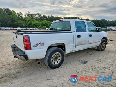 Trzecie zdjęcie samochodu z tyłu: 2007 CHEVROLET SILVERADO K1500 CLASSIC CREW CAB VIN:2GCEK13V771175910 - miniatura