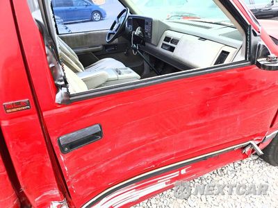 Zdjęcie 10 z 12 samochodu: 1991 GMC SIERRA C1500 VIN:1GTDC14Z6MZ536511 - miniatura