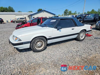 1988 FORD MUSTANG LX 1FABP44A1JF161041 - główne zdjęcie licytacji z USA - miniatura