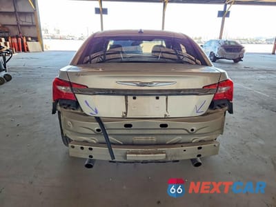 Zdjęcie 6 z 12 samochodu: 2013 CHRYSLER 200 LIMITED VIN:1C3CCBCG6DN711109 - miniatura