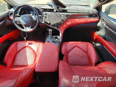 Zdjęcie 8 z 13 samochodu: 2019 TOYOTA CAMRY XSE VIN:4T1B61HK4KU755050 - miniatura