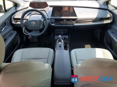 Zdjęcie 8 z 12 samochodu: 2025 TOYOTA PRIUS XLE VIN:JTDACAAU9S3061156 - miniatura